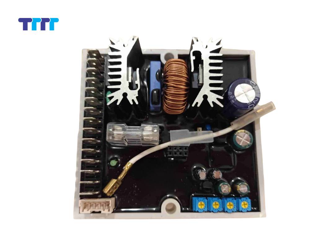 Bộ điều chỉnh điện áp